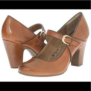 Sofft Miranda Brown Heels NWOB